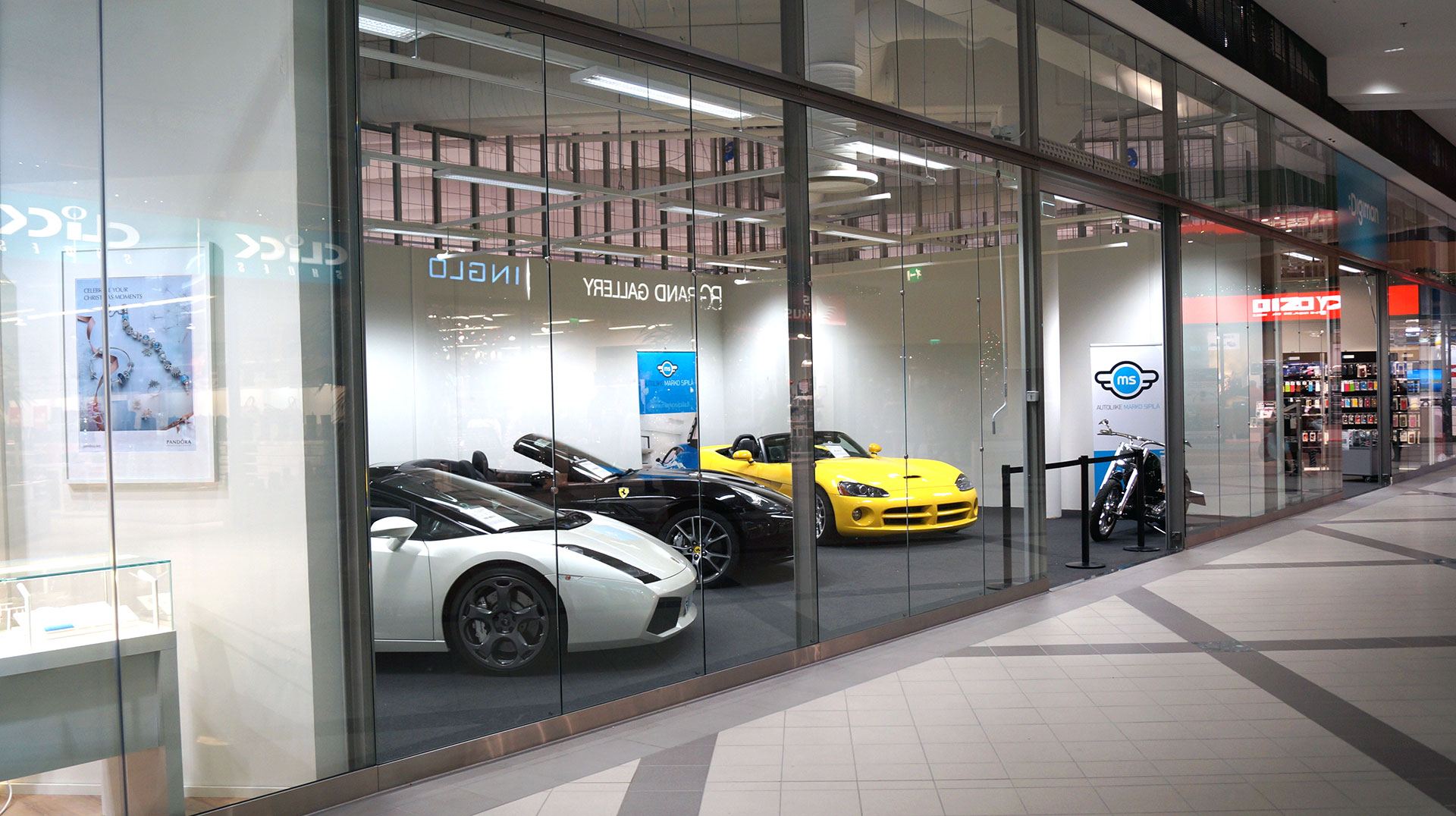 Kauppakeskusseinät Axe-Tech